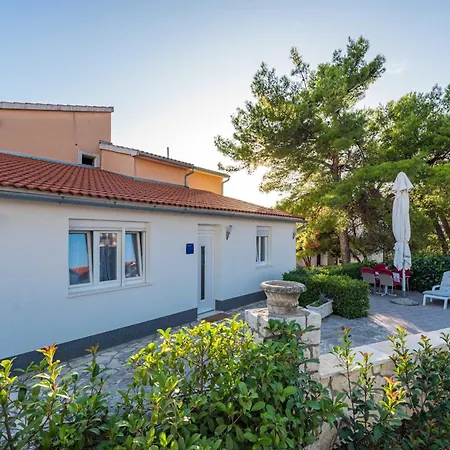 Art Apartman Brodarica (Sibenik-Knin)