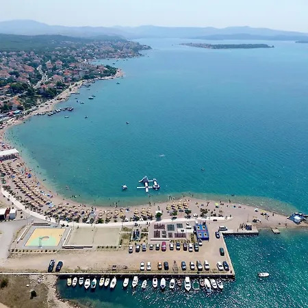 Art * Brodarica (Sibenik-Knin)