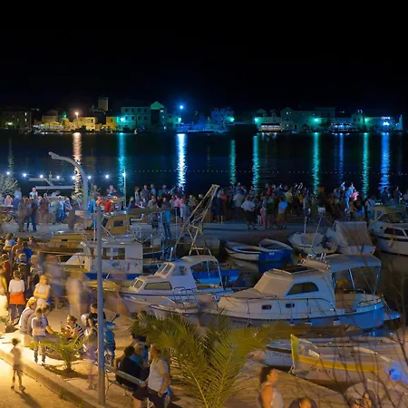 Art Apartamento *